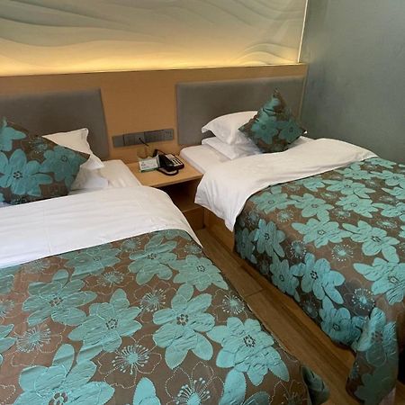 Hongxiang Hotel Kanton Zewnętrze zdjęcie