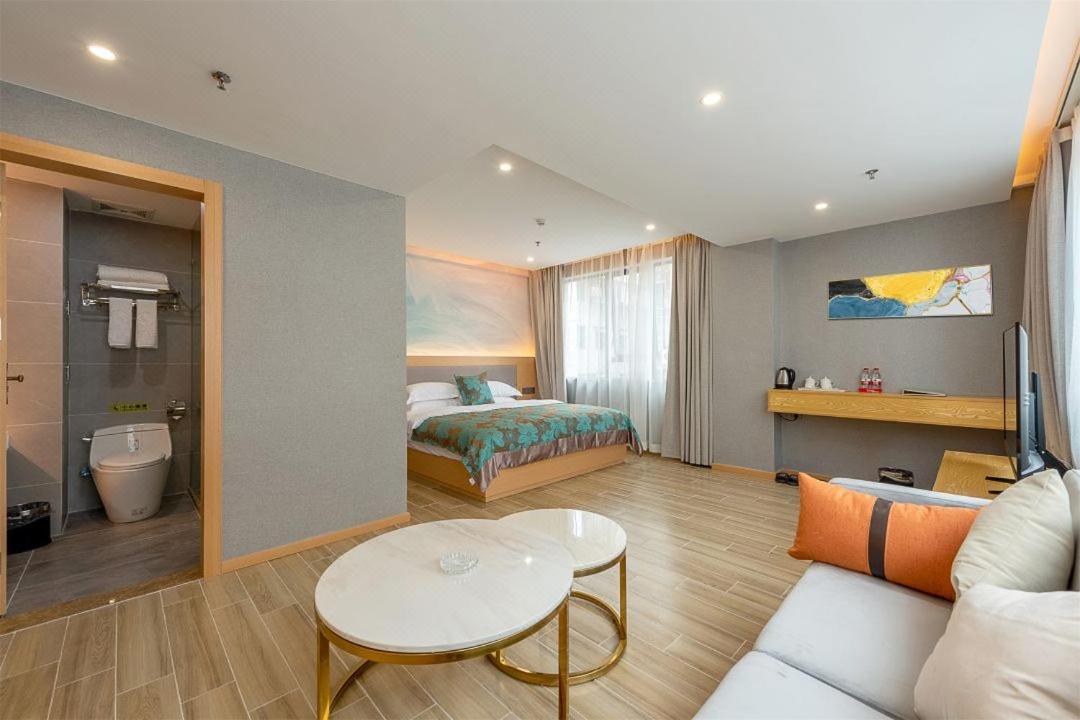 Hongxiang Hotel Kanton Zewnętrze zdjęcie