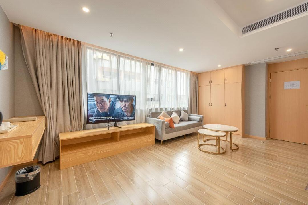 Hongxiang Hotel Kanton Zewnętrze zdjęcie